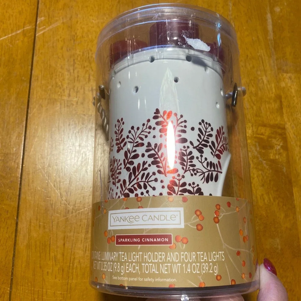 Yankee Candle Luminary Tea Light Holder Set White Red Sparkling Cinnamon
